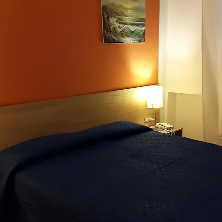 Cavalieri Del Tau Hotel Altopascio Exterior photo